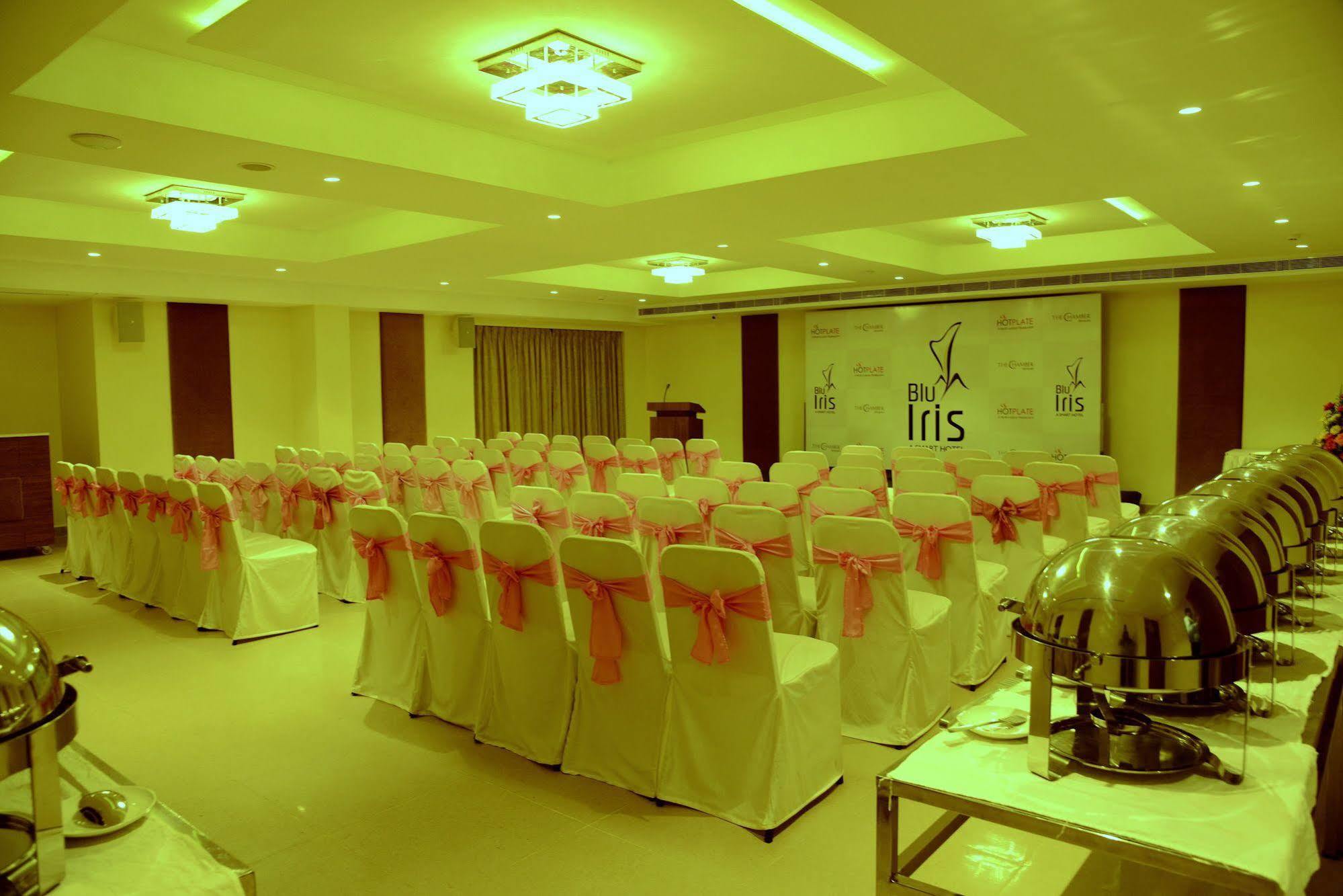 Blu Iris Hotel Chennai Exterior photo